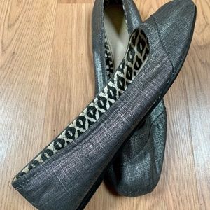 Faded Glory Silver Sparkle Flats Size 10
